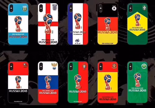 Loạt ốp lưng in hình biểu tượng World Cup 2018 và màu cờ của các đội tuyển nổi bật.