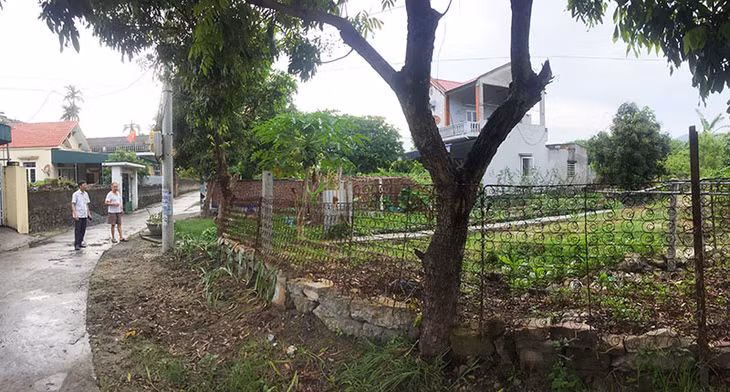Trong khi đó, ô đất số 21, 22 khu dân cư Yên Hợp cách đó không xa nhưng cả 2 hộ dân đều từ chối không nhận.