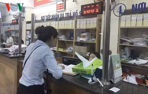 Làm thủ tục BHXH tại BHXH Thành phố Hà Nội