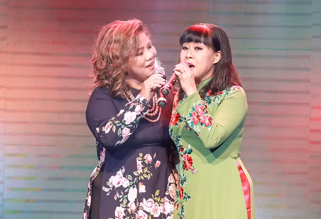 Điểm nhấn của chương trình là phần song ca với NSND Thanh Hoa