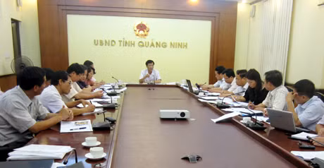 Đồng chí Nguyễn Văn Đọc, Chủ tịch UBND tỉnh phát biểu kết luận buổi giao ban.
