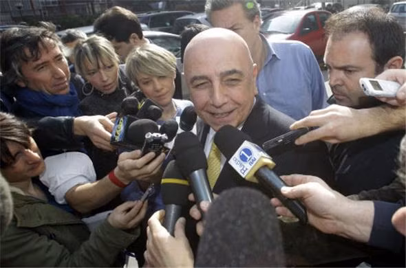 Phó Chủ tịch Adriano Galliani trả lời phỏng vấn- Ảnh Getty