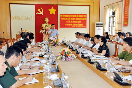 Đồng chí Phạm Minh Chính, Uỷ viên T.Ư Đảng, Bí thư Tỉnh uỷ kết luận cuộc họp.