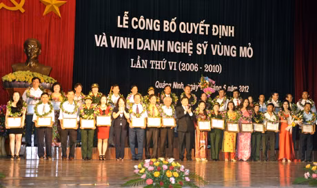 36 NSVM vừa được vinh danh đợt VI (2006-2010).