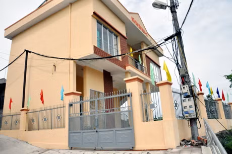 Nhà sinh hoạt cộng đồng khu 9 và 10, phường Hồng Hải được xây dựng trên mảnh đất của ông Tân trước kia, đã được đưa vào sử dụng từ nhiều tháng nay.