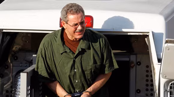 Allen Stanford được dẫn giải tới tòa