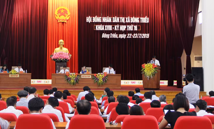 Quang cảnh kỳ họp.