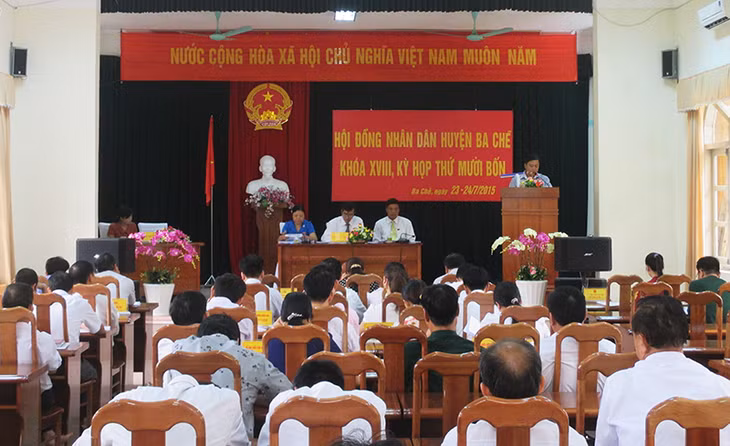 Quang cảnh kỳ họp.
