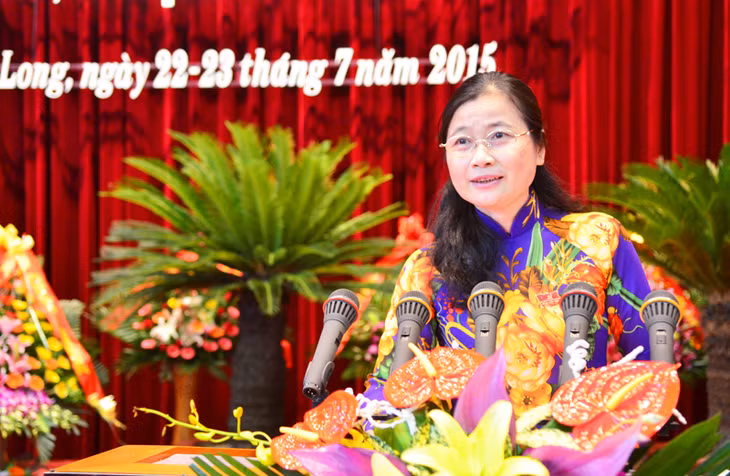 Đồng chí Đỗ Thị Hoàng, Trưởng Đoàn Đại biểu Quốc hội, Phó Bí thư thường trực Tỉnh ủy phát biểu chỉ đạo tại Đại hội.