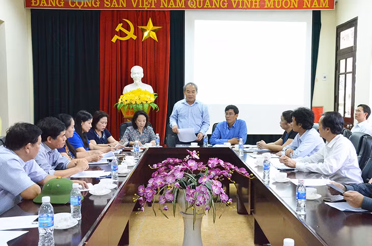 Đồng chí Nguyễn Vinh Hiển, Thứ trưởng Bộ GD&ĐT phát biểu tại buổi làm việc