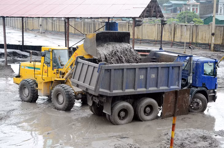 Hiện Công ty Than Mông Dương đang phải dừng sản xuất, 