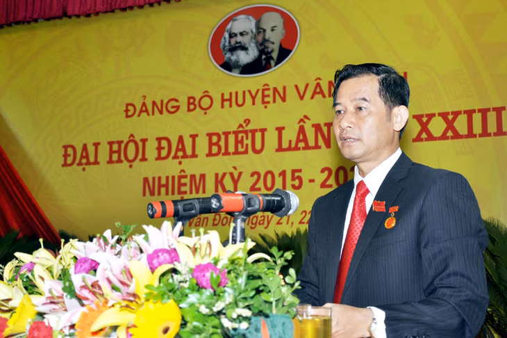 Đồng chí Nguyễn Hải Lý, Phó Bí thư Thường trực Huyện ủy trình bày báo cáo kiểm điểm