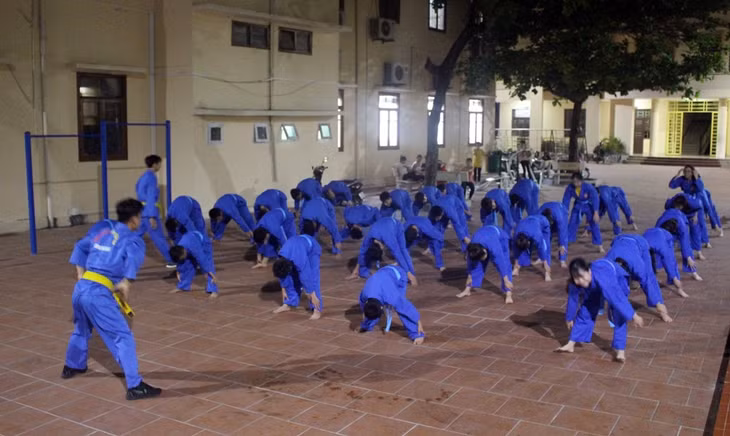 Lớp vovinam cho các trẻ em khiếm thính tại Cơ sở 