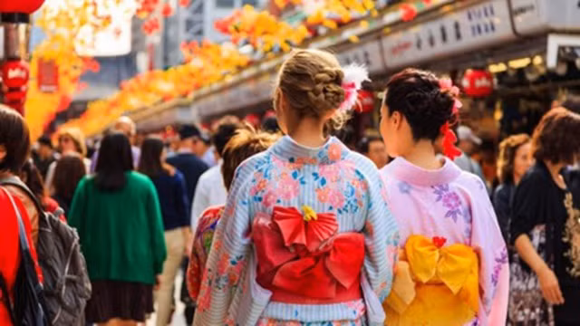 Du khách Nhật. (Ảnh: Shutterstock)