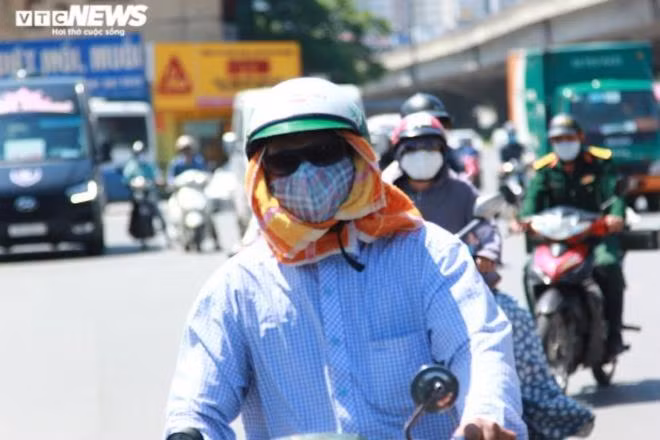 Nắng nóng gia tăng ở các tỉnh Bắc, Trung Bộ.