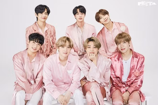 BTS đứng đầu cả hai hạng mục bình chọn Ngôi sao quyền lực nhất và Nhóm nhạc nam có tầm ảnh hưởng nhất làng giải trí Hàn