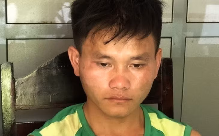  Và Bá Xê tại cơ quan điều tra.