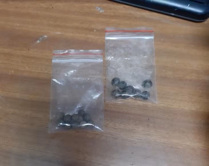 Thuốc nam bệnh nhi uống trong 2 tuần, dẫn đến phù nề toàn thân, phải nhập viện cấp cứu.