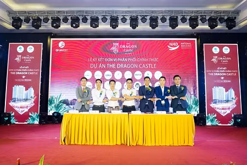 Thỏa thuận hợp tác chiến lược với các đại lý bất động sản uy tín hứa hẹn đưa The Dragon Castle nhanh chóng bứt phá trên thị trường.