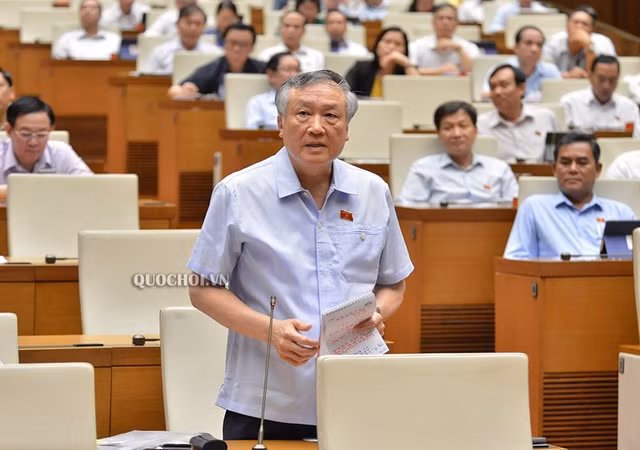 Chánh án TAND tối cao Nguyễn Hòa Bình báo cáo về vụ án Hồ Duy Hải trước Quốc hội.