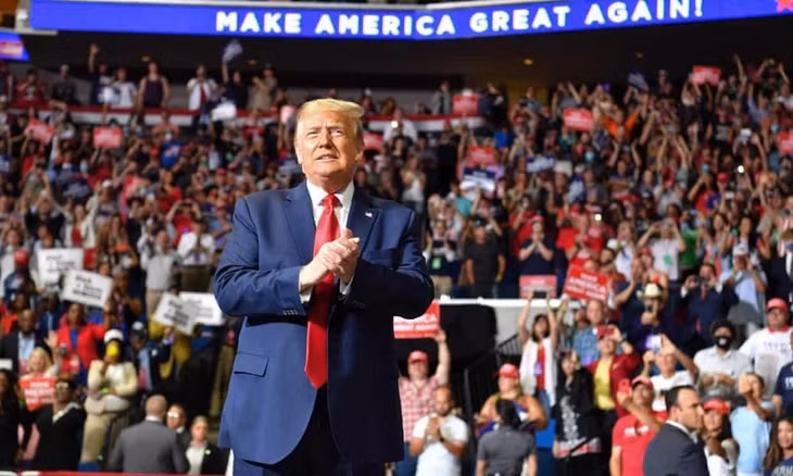 Tổng thống Donald Trump tại sự kiện vận động tranh cử ở Tulsa, bang Oklahoma, hôm 20/6. Ảnh:AFP.
