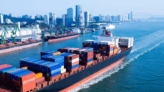 Xuất siêu 1 tỷ USD trong tháng 5