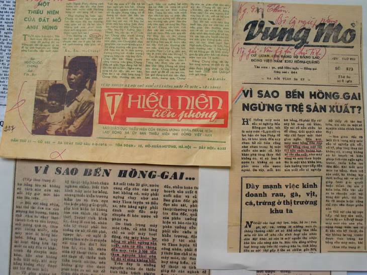 Không chỉ viết báo, Bác Hồ còn thường xuyên đọc báo, theo dõi tình hình vùng than Quảng Ninh. Những bài báo đáng chú ý, Bác đều đánh dấu. Những gương ngưởi tốt báo nêu, Bác phê thưởng huy hiệu.