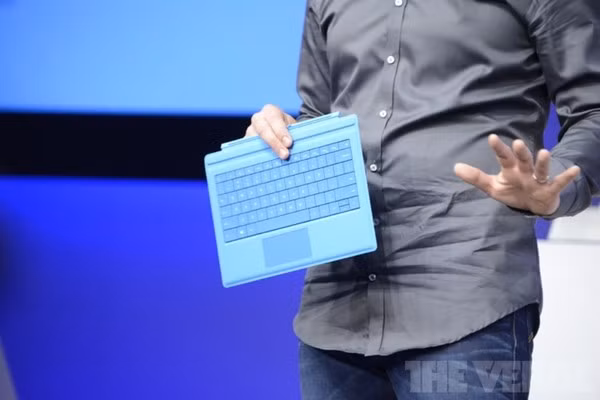 Phụ kiện quen thuộc của dòng sản phẩm Surface.