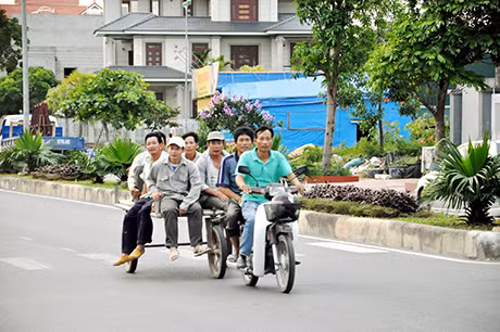 Ảnh chụp lúc 17h30 ngày 26-5, tại khu vực đường bao biển Cột 5- Cột 8