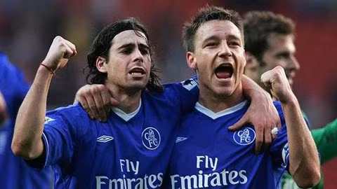 Tiago sẽ lại chung màu với Terry sau nhiều năm