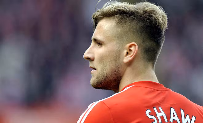 Luke Shaw sẽ là tân binh đầu tiên của Man United ở kỳ chuyển nhượng này?