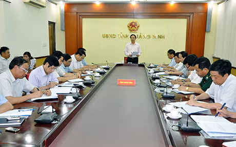 Đồng chí Đặng Huy Hậu, Phó Chủ tịch UBND tỉnh kết luận tại hội nghị