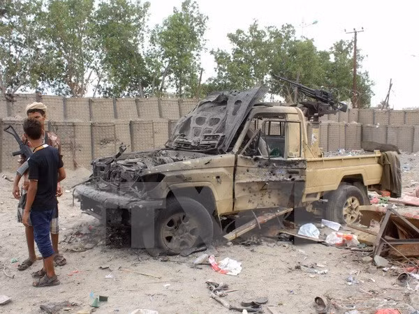 Hiện trường một vụ đánh bom xe ở Yemen. Ảnh minh họa.(Nguồn: AFP/TTXVN)