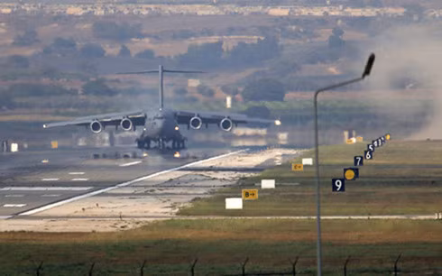 Căn cứ không quân Incirlik ở Thổ Nhĩ Kỳ được Mỹ và đồng minh sử dụng trong cuộc chiến chống IS. (Ảnh: AP)
