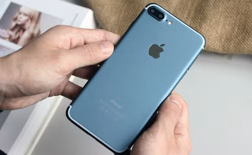 Mô hình được cho là iPhone 7.