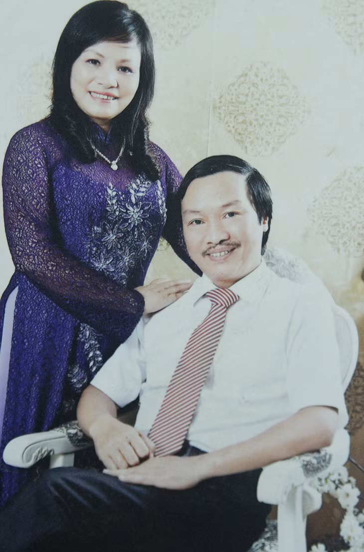 Cặp đôi Tiến Mác-Bích Liên đều là diễn viên cải lương.