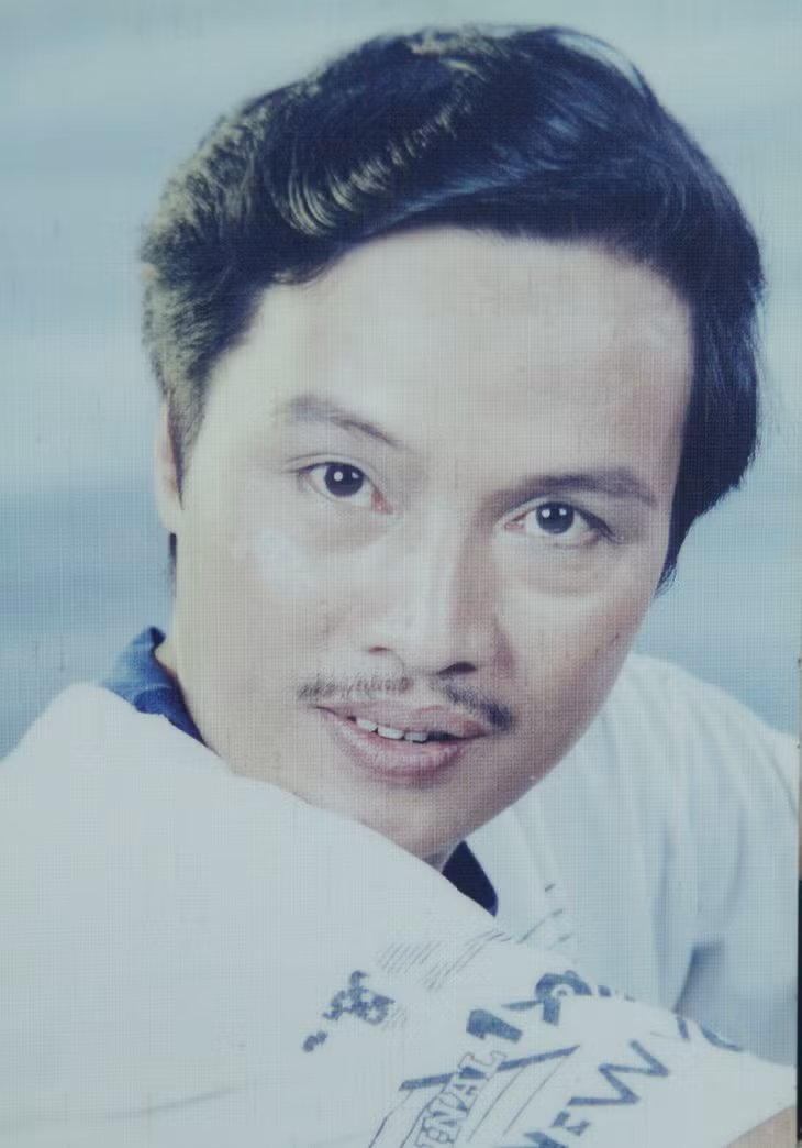 Nghệ sĩ Nhân dân Vũ Tiến Mác thời trẻ. Ảnh tư liệu của nhân vật.