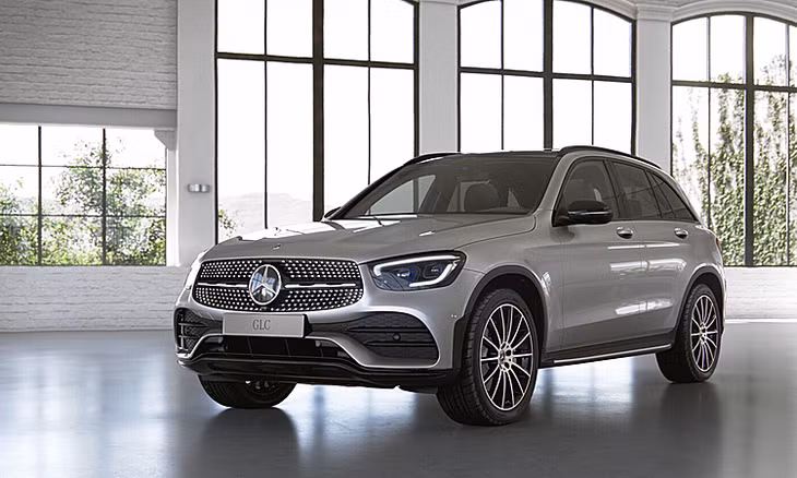 GLC 300 nhập khẩu bán chính hãng từ 1/1/2020. Ảnh: Mercedes