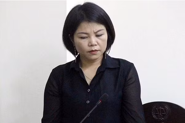 Bị cáo Nguyễn Thị Vững bị khởi tố khi Công an Hà Nội rút hồ sơ lên điều tra. Ảnh: N.H