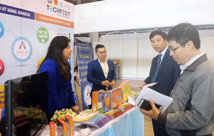 Gian hàng của các doanh nghiệp đổi mới sáng tạo của tỉnh Quảng Ninh tại Techfest Việt Nam 2019.