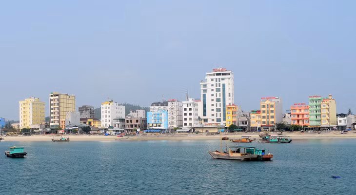 Cô Tô mang tầm vóc dáng dấp đo thị hiện đại