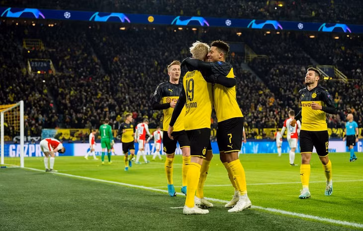 12. Dortmund (nhì bảng F).