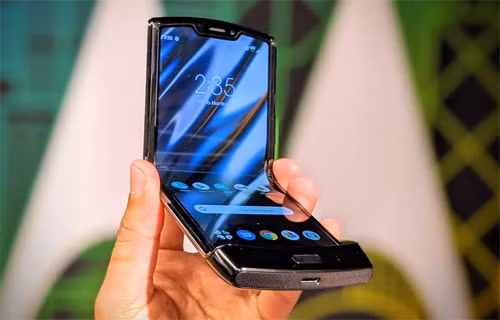 Razr 2019. Ảnh: CNet.