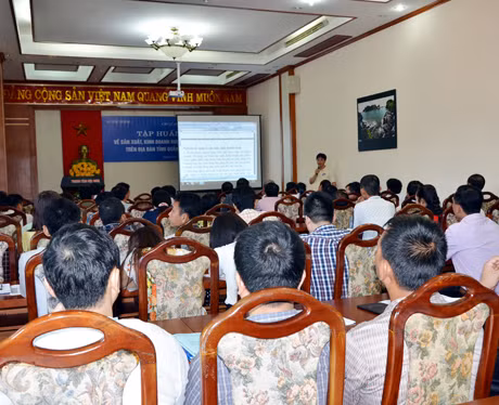 Quang cảnh buổi tập huấn.