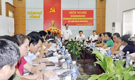 Đồng chí Đỗ Thông, Phó Chủ tịch Thường trực UBND tỉnh phát biểu kết luận buổi đối thoại.