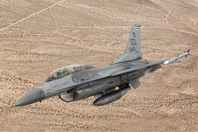 F-16D Fighting Falcons