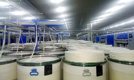 Dây chuyền sản xuất sợi bông cotton của Nhà máy sợi Texhong tại KCN Hải Yên (Móng Cái).