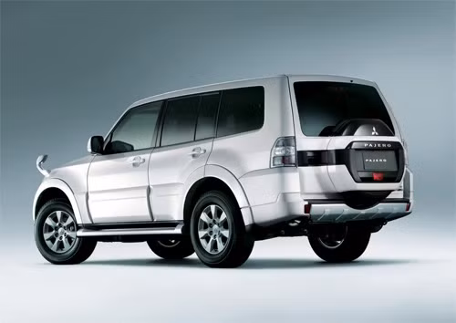 Ốp bảo vệ lốp dự phòng kiểu dáng mới.