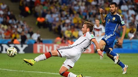 Goetze tỏa sáng giúp Đức vượt qua Argentina