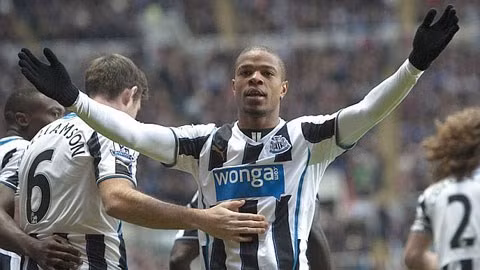 Loic Remy không thể tới Liverpool vì không vượt qua được cuộc kiểm tra y tế